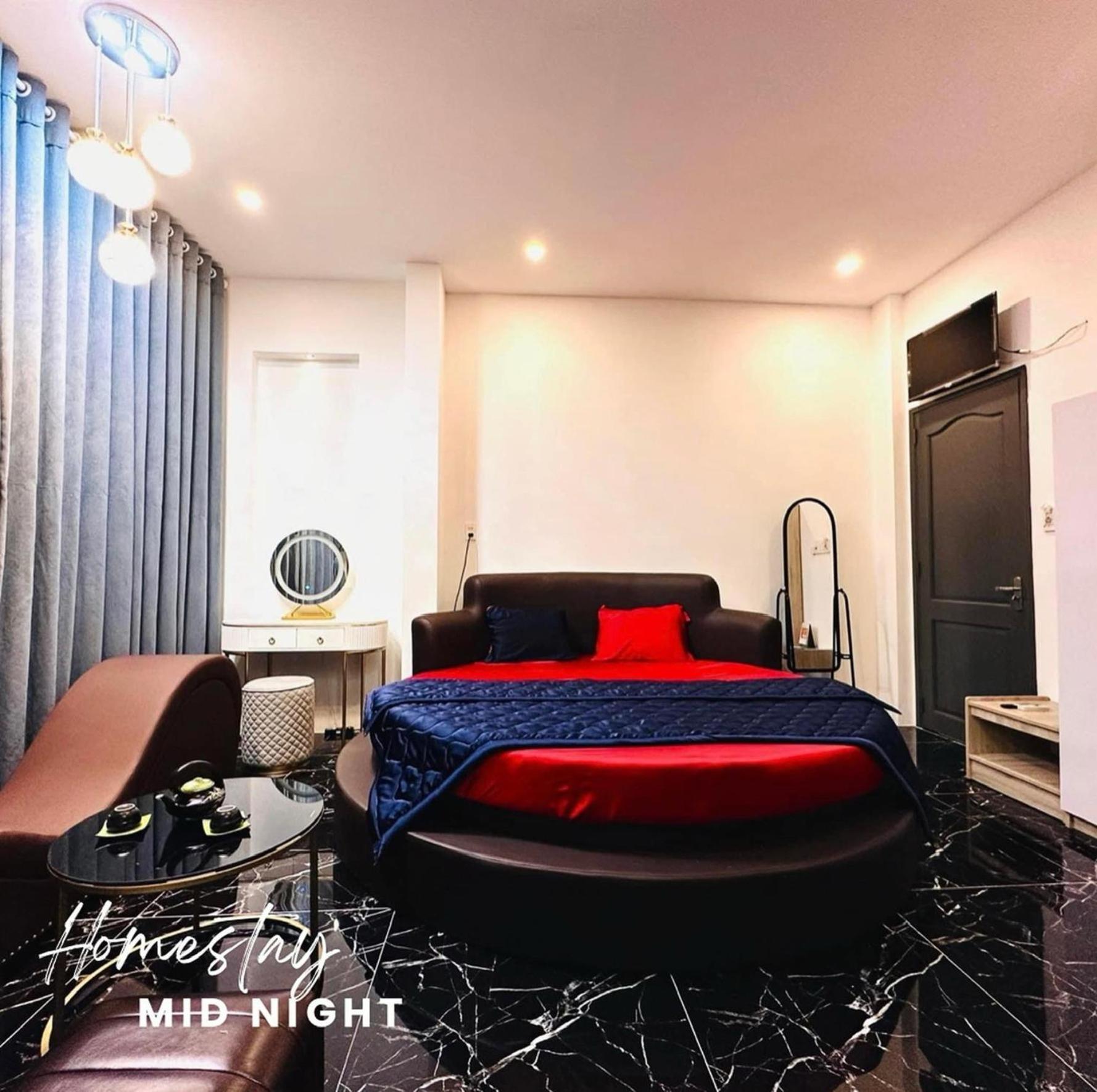 Hotel Mid Night Can Tho Exteriér fotografie